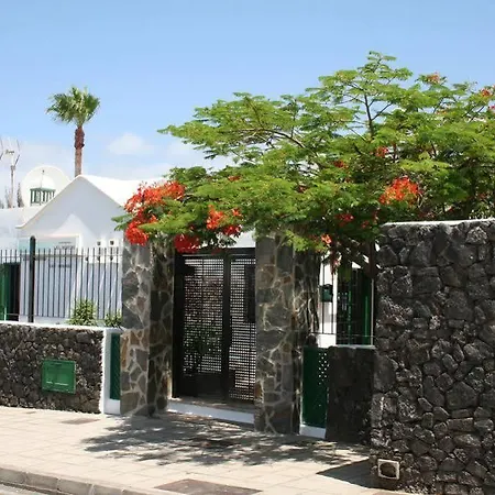 Acacias Appartement